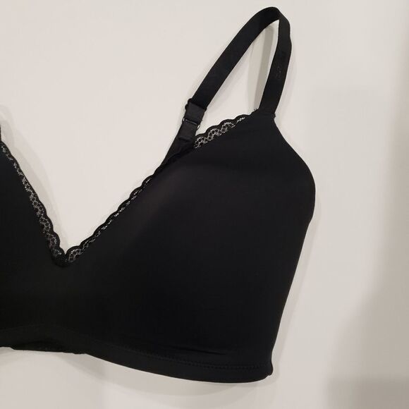 Aerie Wireless Lightly Lined Bra in Black - Picture 7 of 12